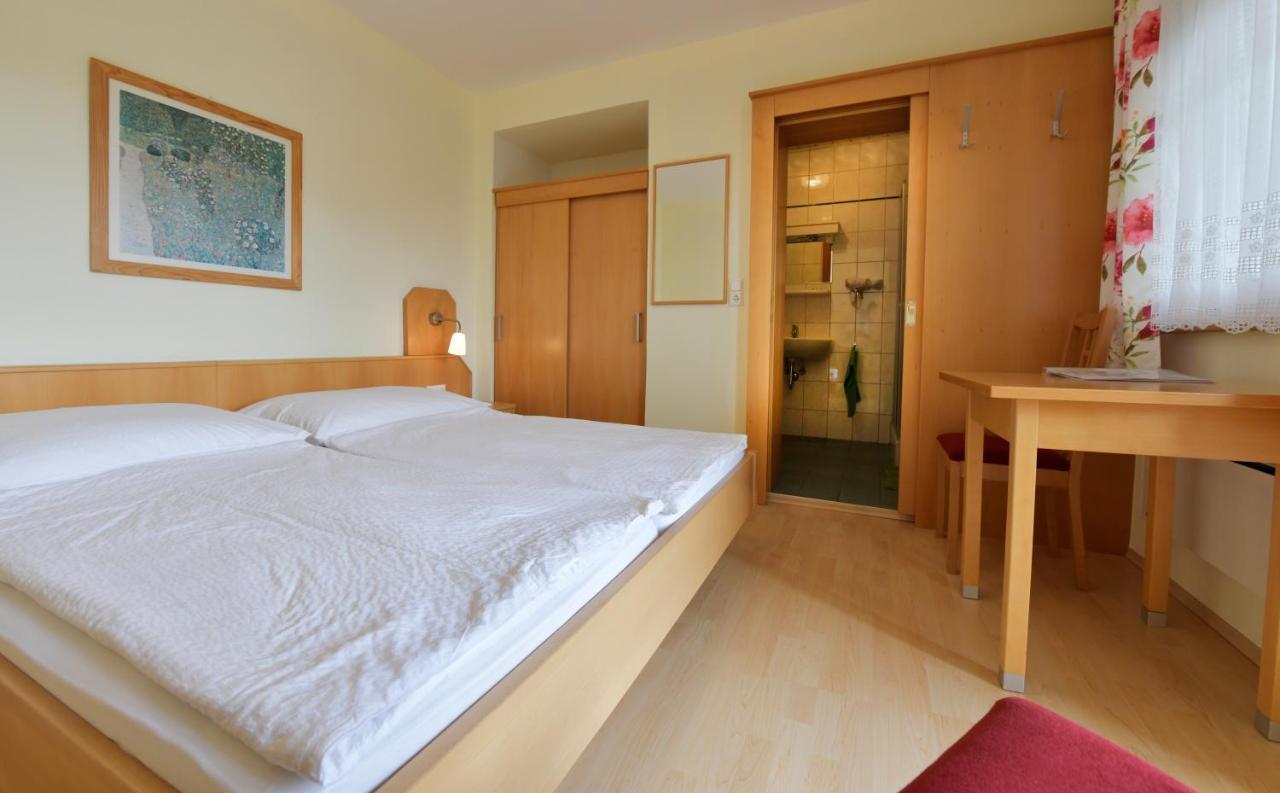 Blumenhof Wegleitner Hotel Illmitz Eksteriør billede